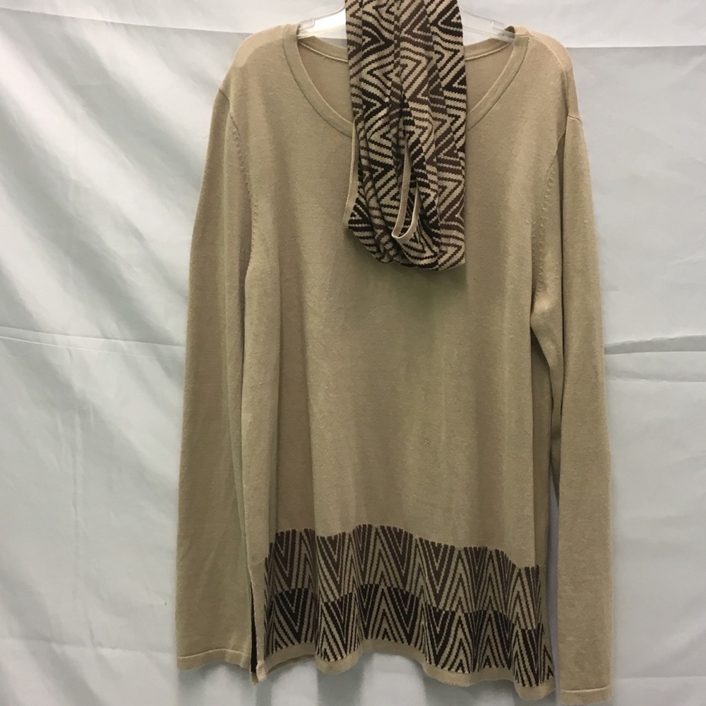 Kim Rogers Sweater and matching infinity scarf